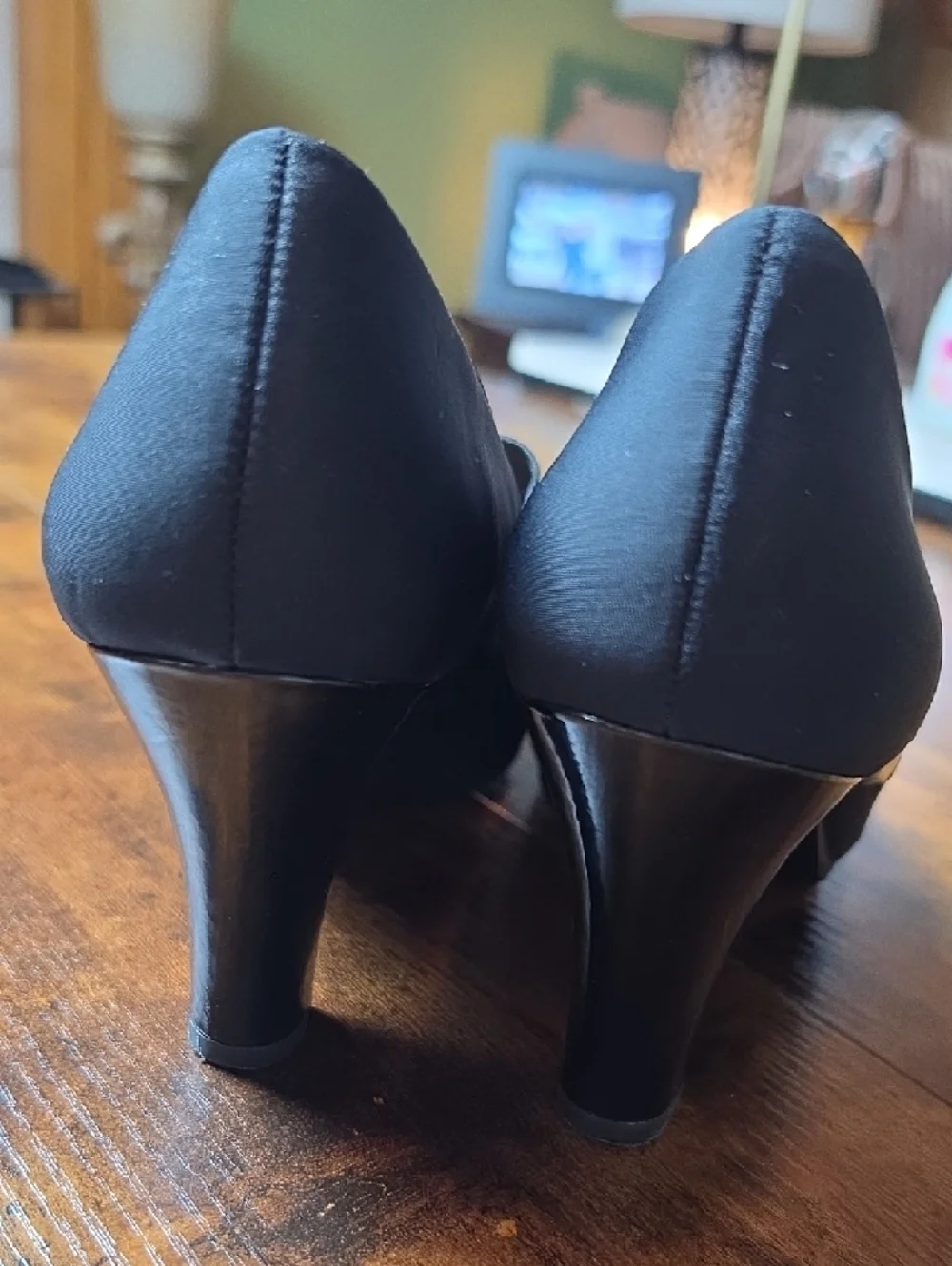 MOOTSIES TOOTSIES |‎ Black Mary Jane Heels Rounded Toe Leopard Print | 10